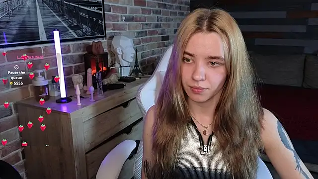 Snapshot of eva_swetty chatting on 06-11-26, 09:24 eva swetty online show from 06-11-26, 09:24