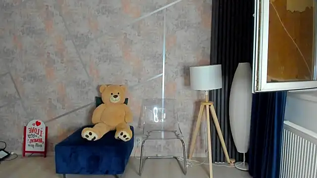 skinnyeva online show from 05-22-26, 07:30