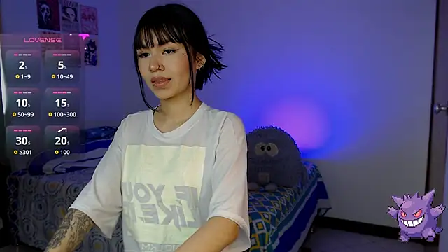NicoRobin7 online show from 07-17-26, 08:24