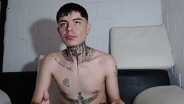 badboy-fox online show from 05-25-26, 11:00