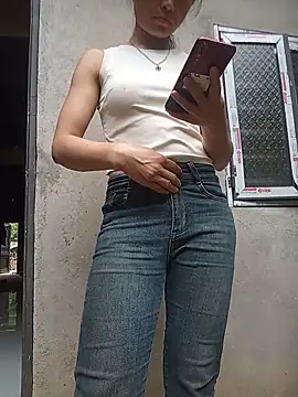 Snapshot of Heryy_xx chatting on 06-10-26, 05:50 Heryy xx online show from 06-10-26, 05:50
