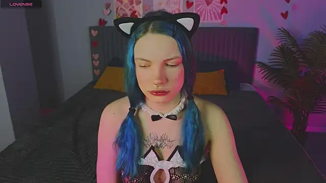 Snapshot of Eva_Greer chatting on 05-24-26, 01:10 Eva Greer online show from 05-24-26, 01:10