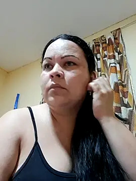 Snapshot of Latimida chatting on 07-12-26, 03:58 Latimida online show from 07-12-26, 03:58