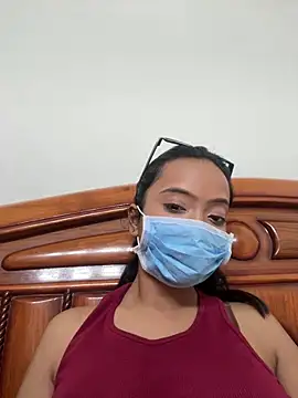 Snapshot of livia_dolls chatting on 06-01-26, 10:50 livia dolls online show from 06-01-26, 10:50