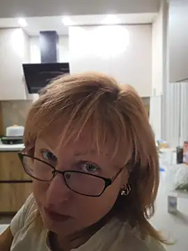 -LindaKing- online show from 05-29-26, 09:02