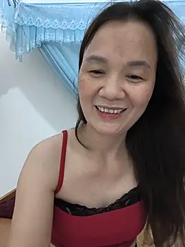 Snapshot of Lye_lovely chatting on 05-27-26, 03:09 Lye lovely online show from 05-27-26, 03:09