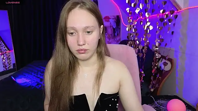 Snapshot of TinaShelton chatting on 07-11-26, 02:20 TinaShelton online show from 07-11-26, 02:20