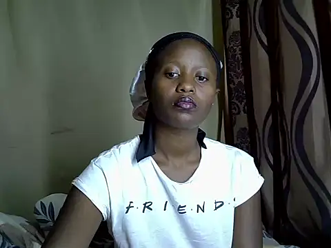 Tamiaa 22 online show from 06-02-26, 10:17