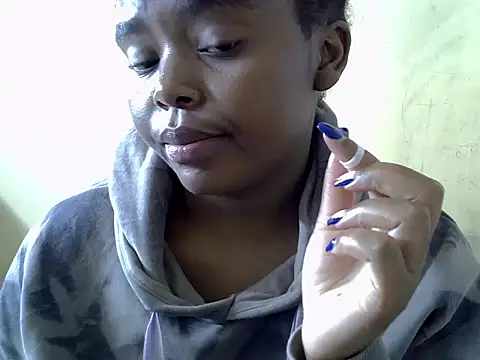 Snapshot of prettydomina chatting on 06-25-26, 02:21 prettydomina online show from 06-25-26, 02:21