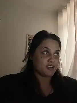 Snapshot of VenusRotten chatting on 06-01-26, 01:13 VenusRotten online show from 06-01-26, 01:13