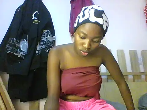 aliana082169 online show from 05-26-26, 11:17