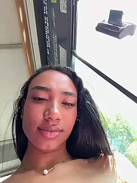 Snapshot of Dark-Luna chatting on 07-16-26, 04:02 Dark-Luna online show from 07-16-26, 04:02