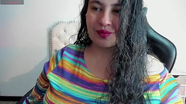 JadeBellee online show from 05-30-26, 01:19