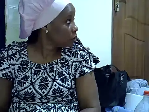 Snapshot of crazybeibe chatting on 07-13-26, 03:48 crazybeibe online show from 07-13-26, 03:48