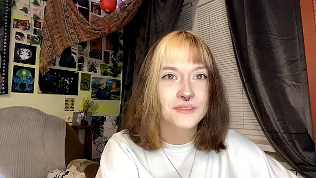YourFavoriteAltgirl online show from 05-31-26, 10:33