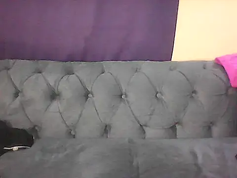 Snapshot of Hott_tash chatting on 06-18-26, 05:39 Hott tash online show from 06-18-26, 05:39