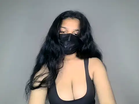 Snapshot of suzan_melly chatting on 06-22-26, 06:10 suzan melly online show from 06-22-26, 06:10