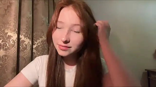 Snapshot of ArnitaMacek chatting on 05-30-26, 06:05 ArnitaMacek online show from 05-30-26, 06:05