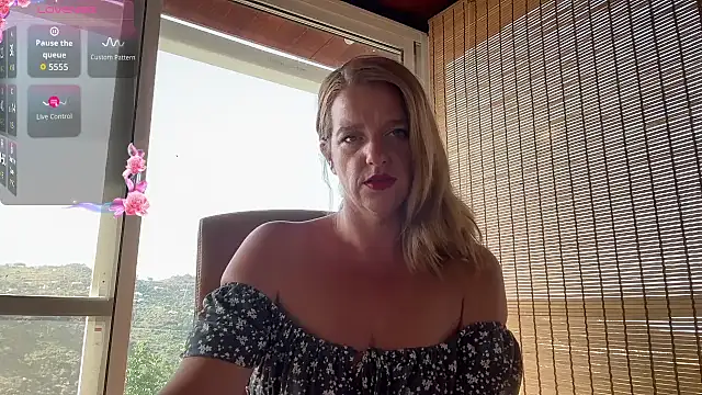 Snapshot of Sexy_Nicolette_Dutch chatting on 07-11-26, 07:44 Sexy Nicolette Dutch online show from 07-11-26, 07:44
