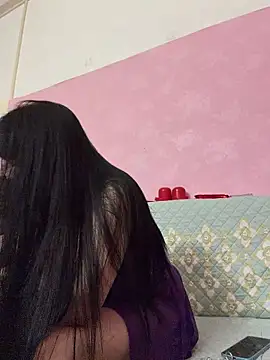 qinqin520 online show from 06-29-26, 10:26