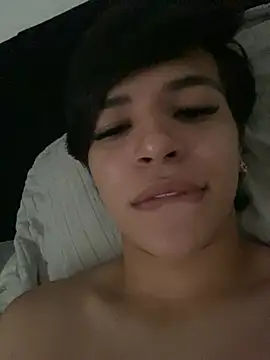 Snapshot of brankinhahott chatting on 07-17-26, 12:34 brankinhahott online show from 07-17-26, 12:34