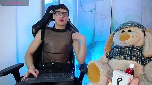 Connor Kings online show from 06-24-26, 07:57