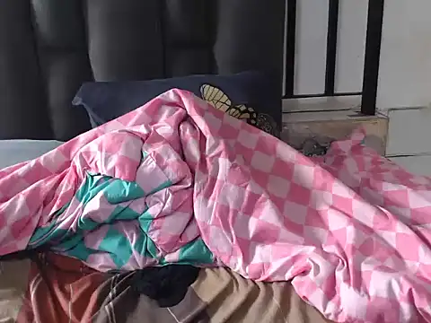 Mushkybae online show from 06-12-26, 11:09