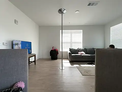 Zaythedancer online show from 05-30-26, 08:17