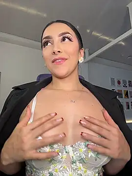  Kimberlyclars online show from 05-27-26, 01:57