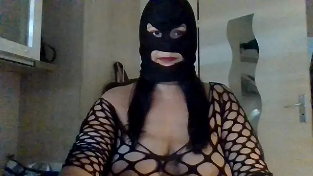Snapshot of lacagoulerchaude chatting on 06-09-26, 06:08 lacagoulerchaude online show from 06-09-26, 06:08