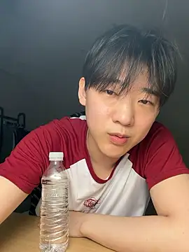 Snapshot of k-kinky chatting on 05-28-26, 06:27 k-kinky online show from 05-28-26, 06:27