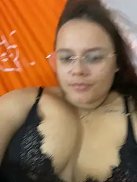 Snapshot of Laryssinha_69 chatting on 07-10-26, 10:23 Laryssinha 69 online show from 07-10-26, 10:23
