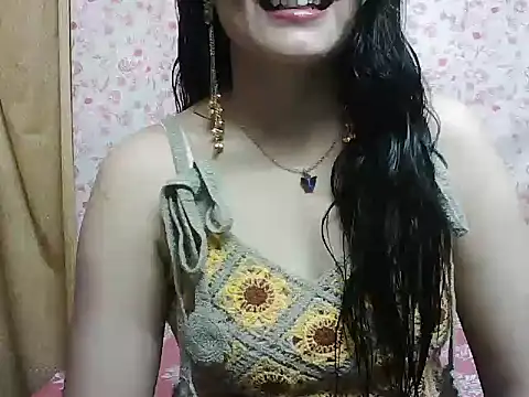 Snapshot of lustygirl01 chatting on 07-03-26, 10:43 lustygirl01 online show from 07-03-26, 10:43