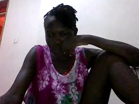 Snapshot of sexypie254 chatting on 06-05-26, 04:24 sexypie254 online show from 06-05-26, 04:24