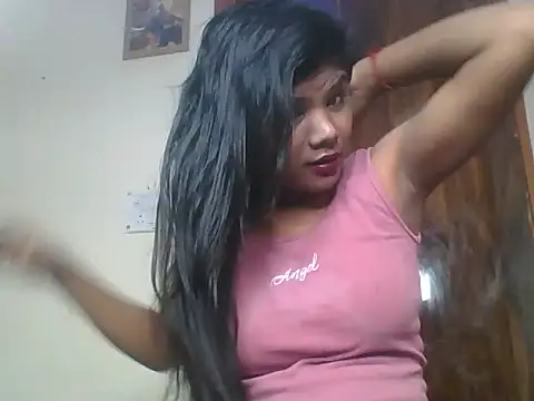 Snapshot of naromi_3563 chatting on 07-02-26, 06:47 naromi 3563 online show from 07-02-26, 06:47