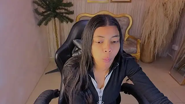 Snapshot of valentina_gomez_s chatting on 07-10-26, 12:52 valentina gomez s online show from 07-10-26, 12:52