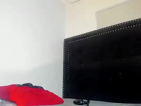 Snapshot of AdharaRose_Rs chatting on 06-05-26, 06:57 AdharaRose Rs online show from 06-05-26, 06:57