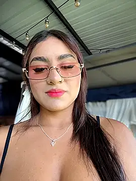 Snapshot of VictoriaSecretXXX chatting on 07-10-26, 01:14 VictoriaSecretXXX online show from 07-10-26, 01:14
