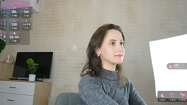 SoLovelyAnna online show from 04-06-26, 10:22