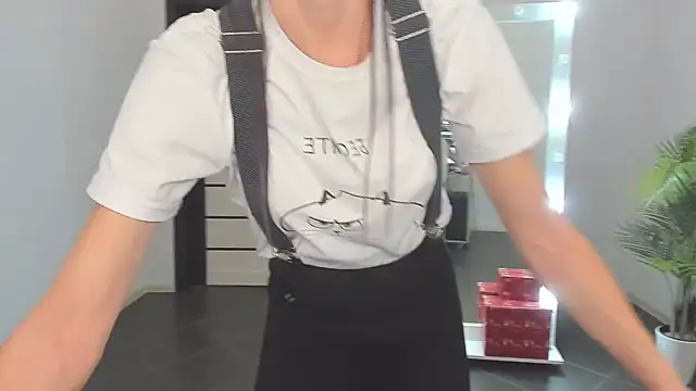 BouncySweety online show from 12-20-24, 04:14