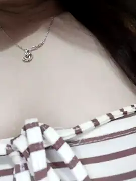 YoenLyy online show from 06-03-26, 02:36
