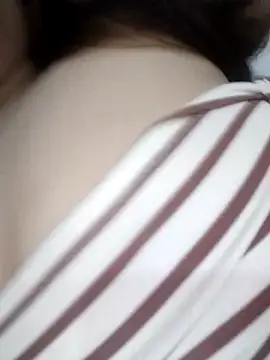 YoenLyy online show from 07-09-26, 03:32