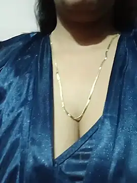 Snapshot of ShilpaSharma chatting on 07-14-26, 05:07 ShilpaSharma online show from 07-14-26, 05:07