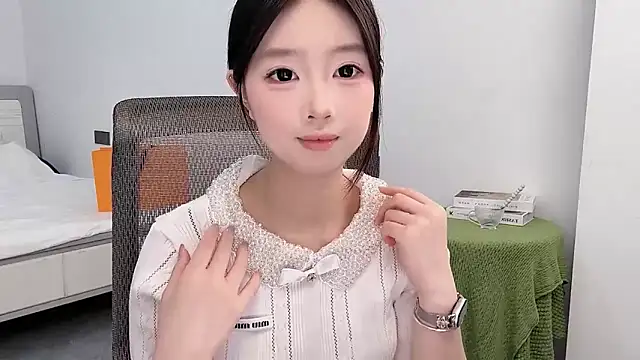 Yoyo33355 online show from 05-30-26, 03:03
