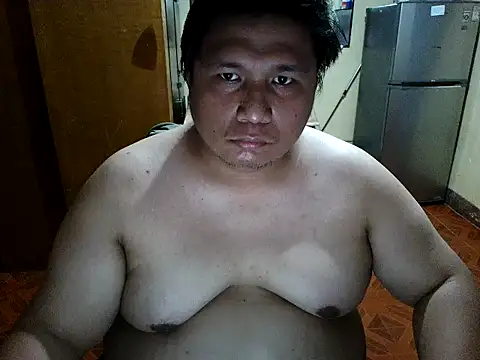 Snapshot of RedSword007 chatting on 06-24-26, 05:39 RedSword007 online show from 06-24-26, 05:39