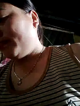 Snapshot of Qie_qir chatting on 07-01-26, 03:30 Qie qir online show from 07-01-26, 03:30
