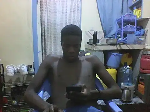 Snapshot of Shimmy_shay1 chatting on 06-01-26, 06:31 Shimmy shay1 online show from 06-01-26, 06:31