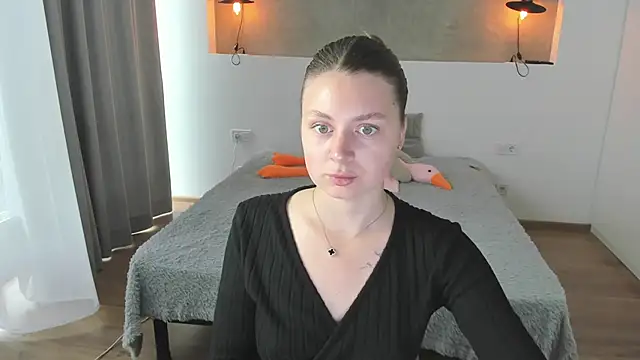 Snapshot of Kitkatvel chatting on 06-03-26, 05:43 Kitkatvel online show from 06-03-26, 05:43