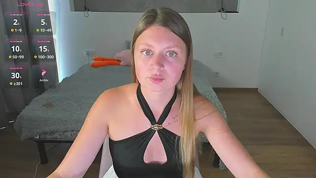 Snapshot of Kitkatvel chatting on 07-18-26, 10:08 Kitkatvel online show from 07-18-26, 10:08
