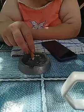 Snapshot of bufnita5 chatting on 06-28-26, 07:58 bufnita5 online show from 06-28-26, 07:58